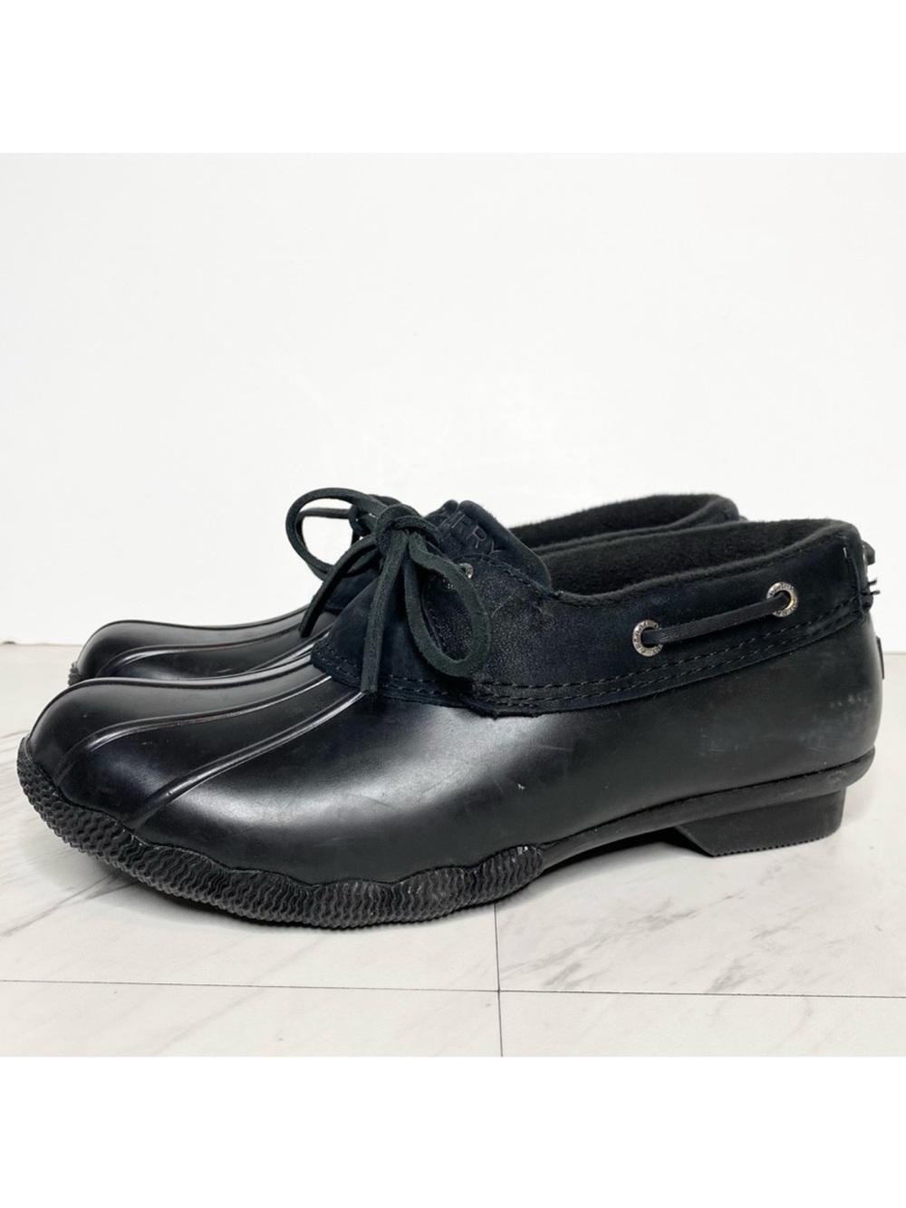 Sperry Salt Water 1 Eye Black Duck Shoe Bootie 8